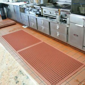 Red color Perfect Rubber Drainage Mats for Kitchens or Bars