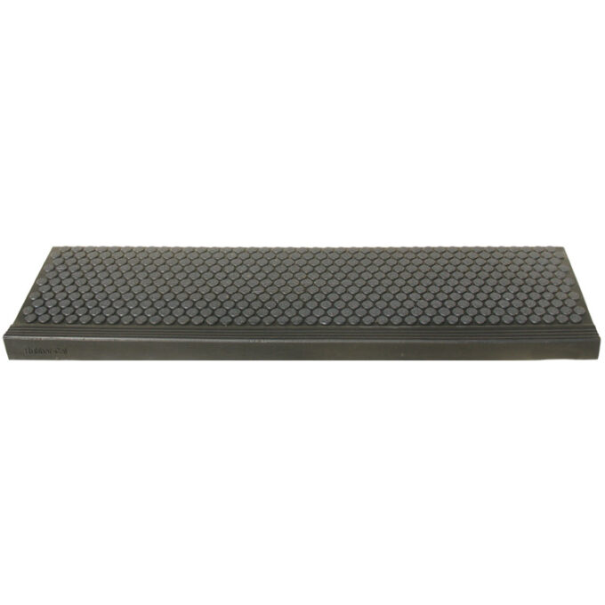 Coin grip git pattern black in color step mats front view