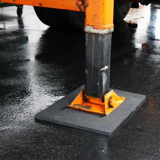 Shark tooth mat black in color perfect for heavy duty equipments