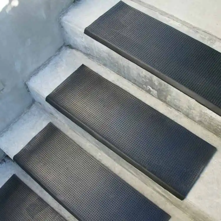 25 x 76cm Indoors or Outdoors Use Ehc Rubber Stair Tread Step Mat 