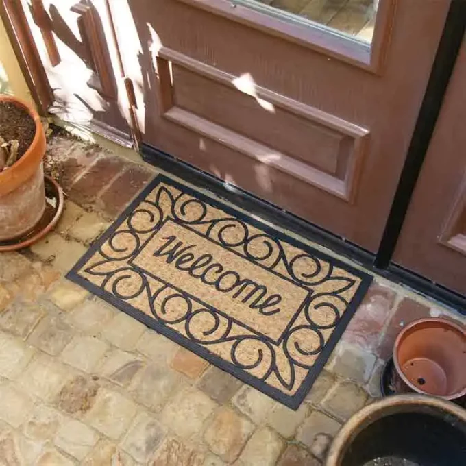 Inviting and Useful Coir Mat with welcome sign in center
