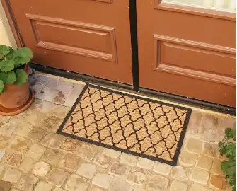 Outdoor mat to keep dirt away