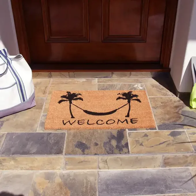 chillin-by-the-shore-beach-welcome-mat-11-action_Large