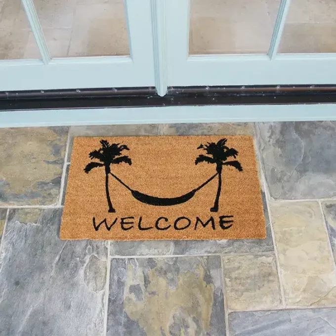 chillin-by-the-shore-beach-welcome-mat-22-action_Large