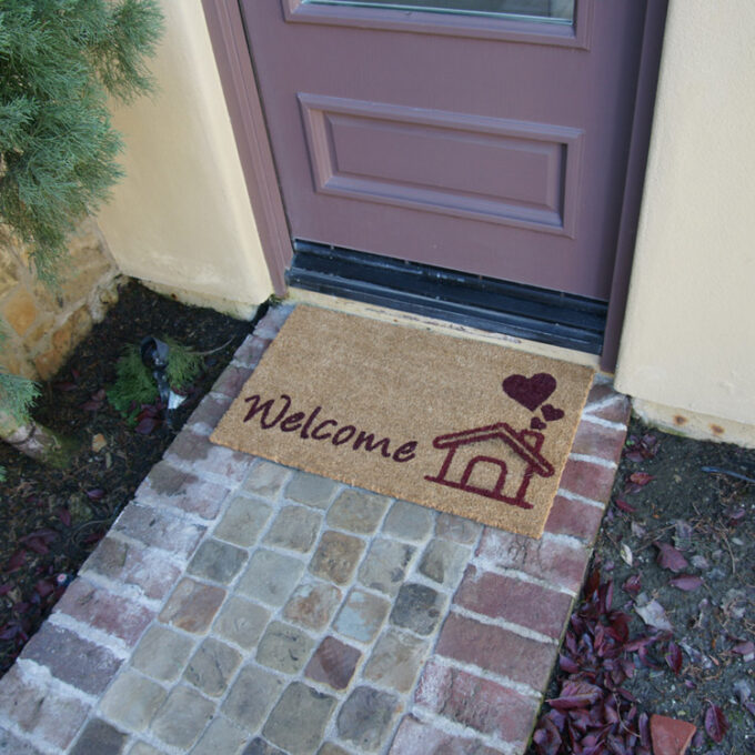 Welcome mat with home sweet home picture