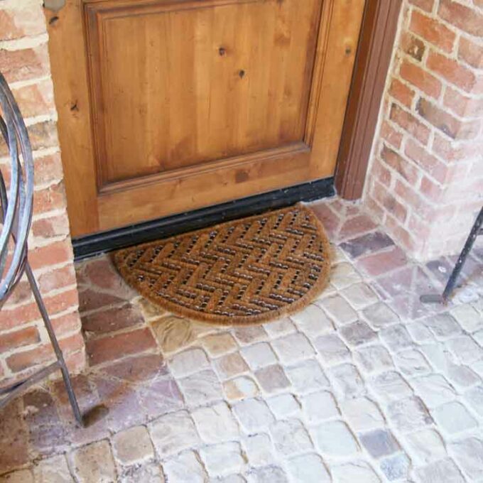 Elegant Coir Entrance Door Mat with a Stylish Design